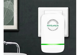 Ahorrador conectado a un enchufe de pared